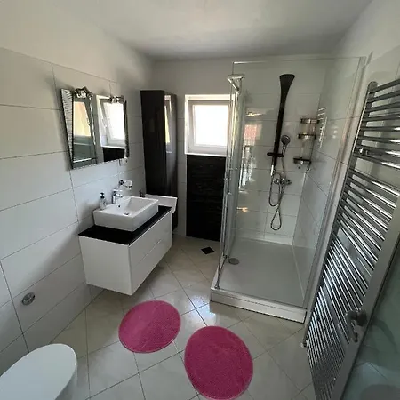 Apartman Family-friendly With Swimming Pool Klenovica, Novi Vinodolski - 18260 Klenovica