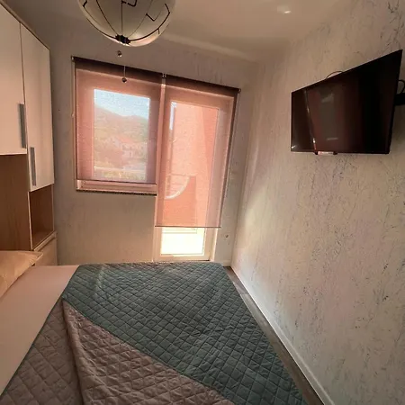 Family-friendly With Swimming Pool Klenovica, Novi Vinodolski - 18260 克罗诺维察